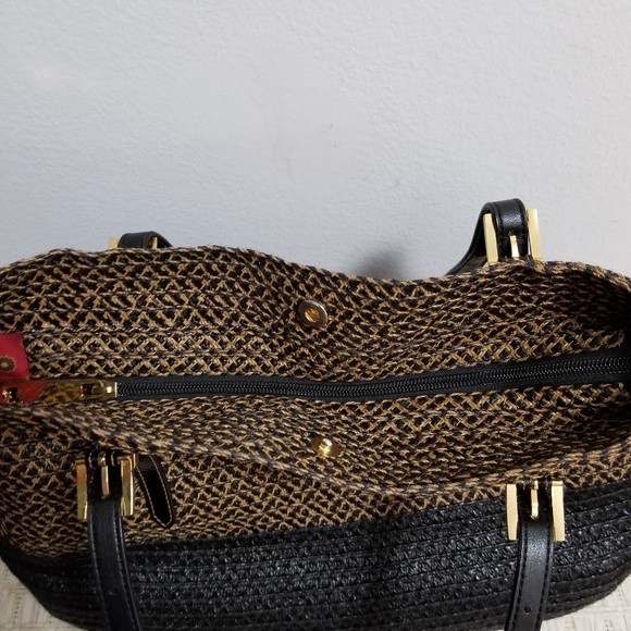 Eric Javitts Pre-Loved Designer Purse - Picture 2 of 7